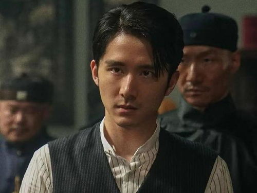 《唐探1900》：70岁周润发杀疯了