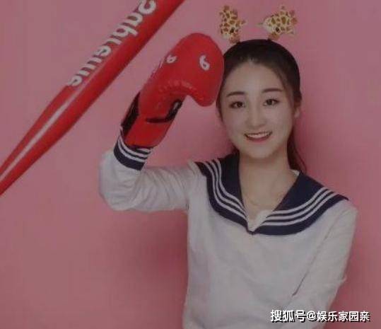 网红顾茜茜自曝日收入超30万