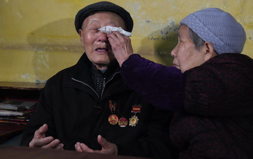 藏族著名歌手安多洛桑因病去世