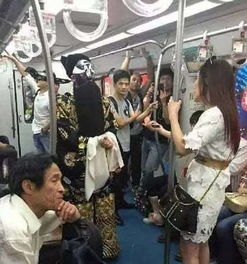 员工在单位班车上尿裤子被开除