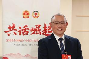 赵丽颖监狱服造型首曝光