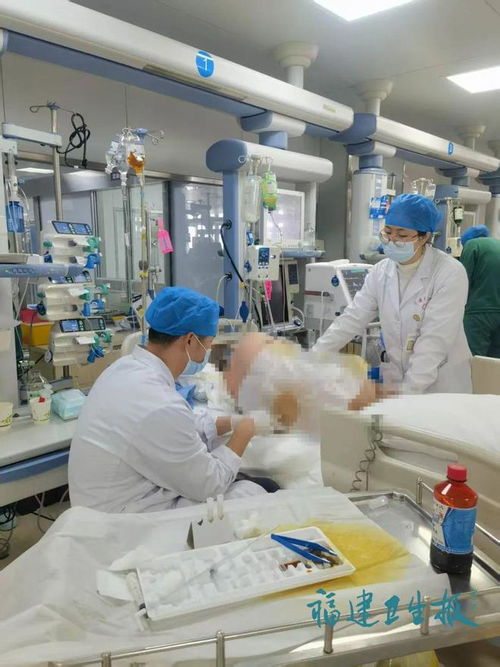 男子以为感冒硬撑3天后被送进ICU