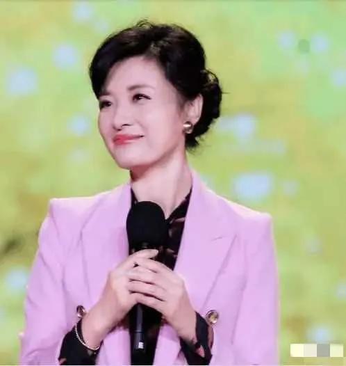 王晶回应让姜涛滚出娱乐圈