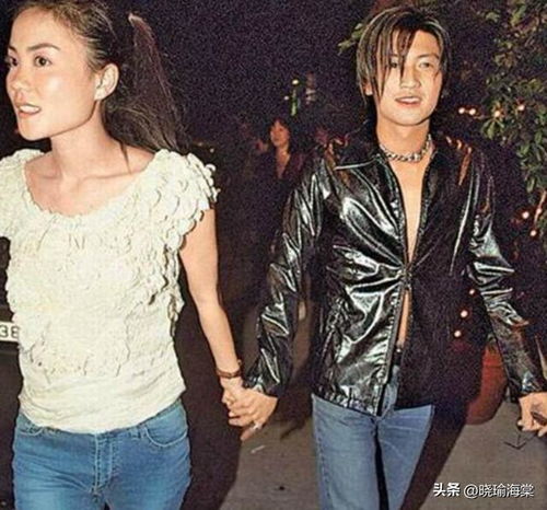 港媒放出王菲谢霆锋相恋高清旧照