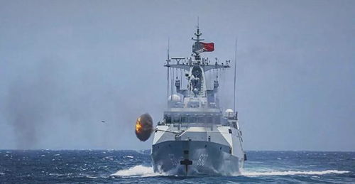 南部战区海军舰艇编队海上全训考核