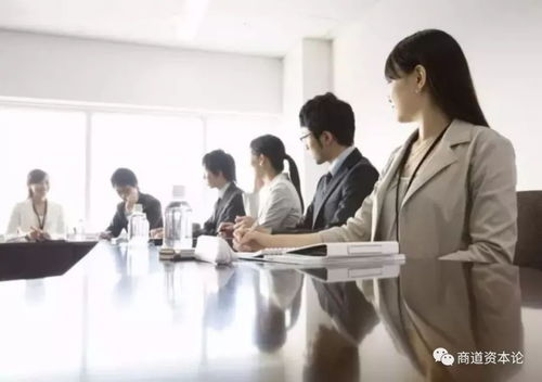 老板刷到00后员工上班直播搞副业