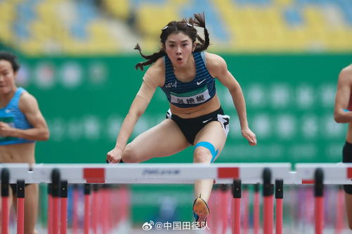 吴艳妮亚锦赛获季军